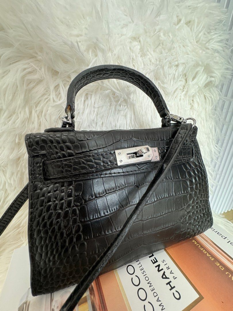 Prelove Hermes MINI sling bag