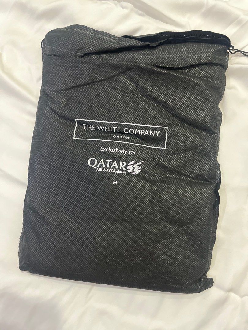 Qatar Airways Business Class Pajamas Sleepwear, Men's Fashion, Tops