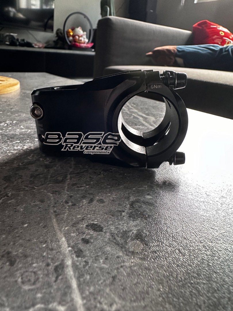 reverse stem (Category: Parts & Accessories) located in Singapore. Submitted by cccccche (Listing ID 1310310601, Image 1). Description: 9/10 condition.