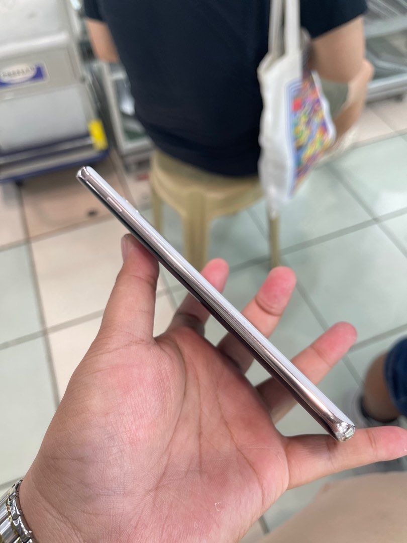 SAMSUNG S10 PLUS 512GB (Category: Samsung) located in Manila. Submitted by farhanadau39938 (Listing ID 1310296114, Image 3). Description: SAMSUNG S10 PLUS 512GB -STORAGE: 512GB -MEMORY: 8GB -LEGIT/ ORIGINAL -NO HISTORY OF REPAIR -99%SMOOTH -OPENLINE / ANY SIM -Honest issue kita naman sa picture!! MAY DARK SPOT LANG AT AMOLED BURN PERO HINDI NAKAKA APEKTO SA PERFORMANCE NANG PHONE. Test to sawa before bayaran po🫶. BAWALA SA MA ARTE!! INCLUSION: T