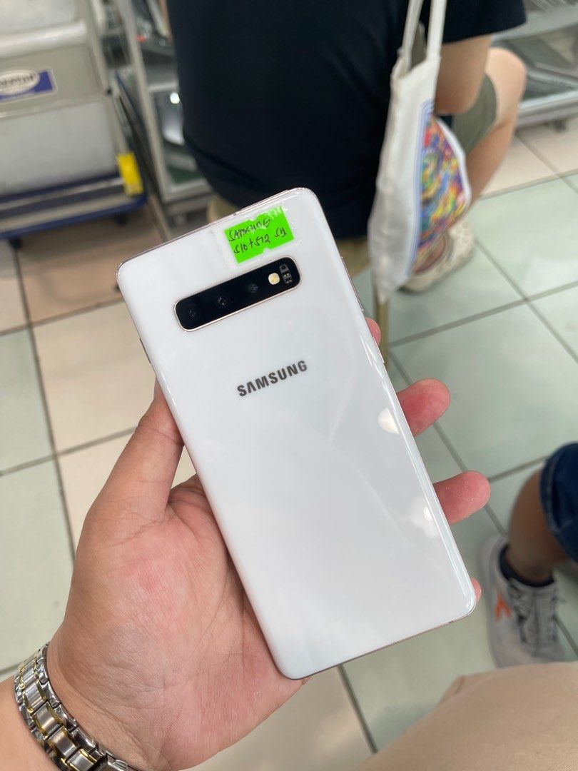 SAMSUNG S10 PLUS 512GB (Category: Samsung) located in Manila. Submitted by farhanadau39938 (Listing ID 1310296114, Image 1). Description: SAMSUNG S10 PLUS 512GB -STORAGE: 512GB -MEMORY: 8GB -LEGIT/ ORIGINAL -NO HISTORY OF REPAIR -99%SMOOTH -OPENLINE / ANY SIM -Honest issue kita naman sa picture!! MAY DARK SPOT LANG AT AMOLED BURN PERO HINDI NAKAKA APEKTO SA PERFORMANCE NANG PHONE. Test to sawa before bayaran po🫶. BAWALA SA MA ARTE!! INCLUSION: T