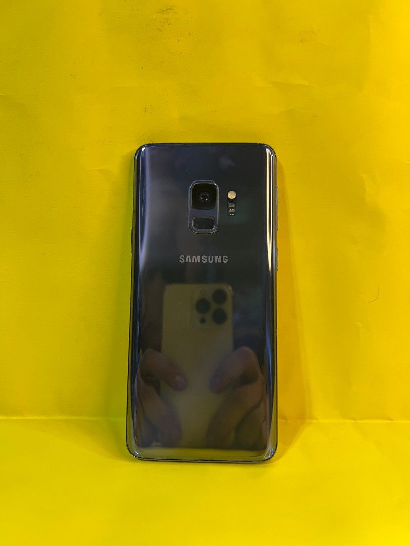 SAMSUNG s9 (Category: Samsung) located in Quezon City. Submitted by mubrogadgets (Listing ID 1310276399, Image 2). Description: Samsung S9 ₱ 4800 WE ACCEPT CASH ON DELIVERY VIA LBC IN ALL PART OF PHILLIPINES AND LALAMOVE FOR IN METRO MANILA SAGOT NYO PO SHIPPING FEE no issue may slight amoled burn only Smooth performance Smooth pang gamit No history of repair QUICK SPECS👇 good sa gaming/super high quality display🎮🕹 Super AMOLED Plus display 🎮