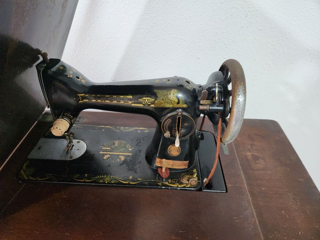 Singer Computers SINGER SEWING, Everything Else on Carousell