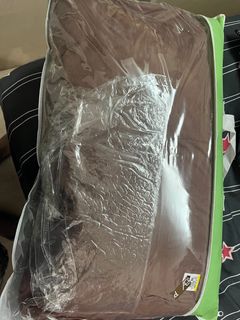 (Category: ) located in . Submitted by mayank18 (Listing ID 1310352406, Image 1). Description: .