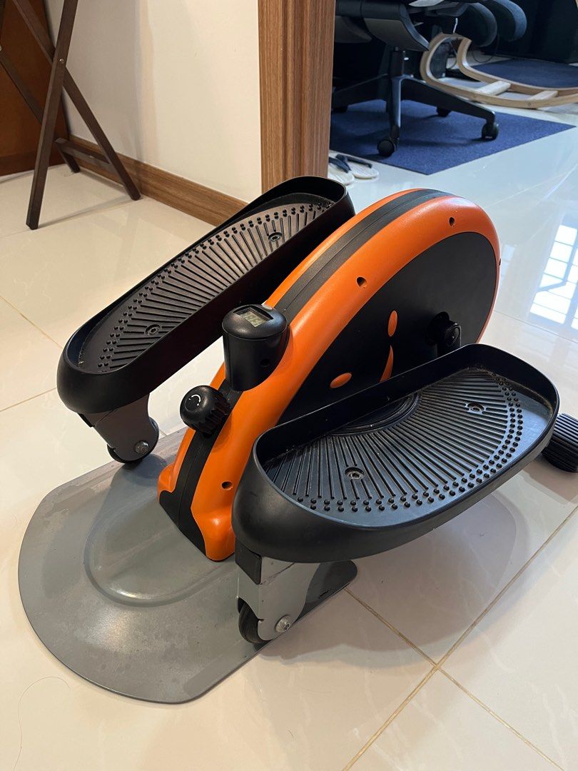 Stamina Inmotion Elliptical E1000 Under Desk Stepping Machine