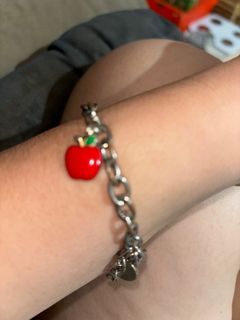 Thick charmed bracelet fruits and veggies design