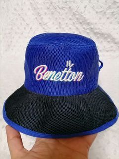 United Colors of Benetton Bucket Hat