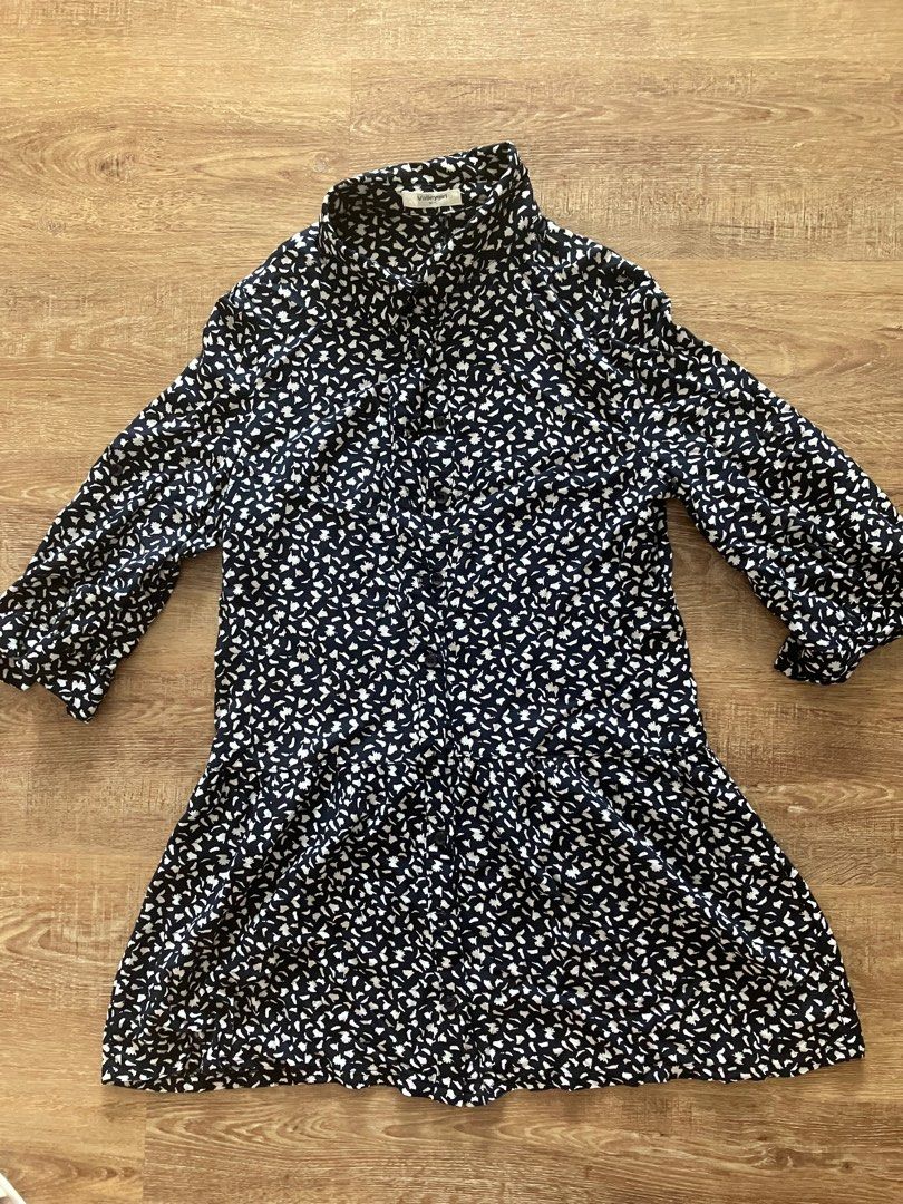 Valleygirl made in korea size M-L, Women's Fashion, Tops, Blouses