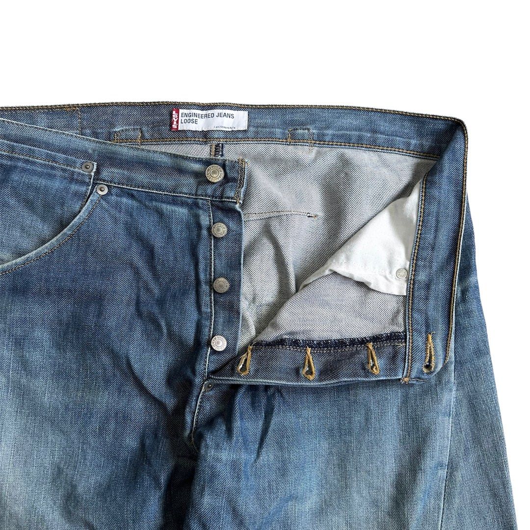 VINTAGE 2002 Y2K LEVI