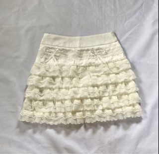 Vintage coquette white lace skort