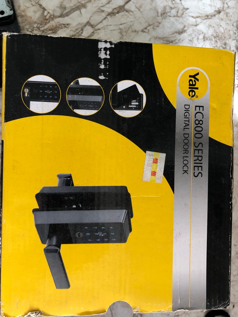 Yale EC800 digital door lock 電子門鎖 ｜可拍卡、密碼或鎖匙, 傢俬＆家居, 保安及門鎖 , 門鎖、門、閘