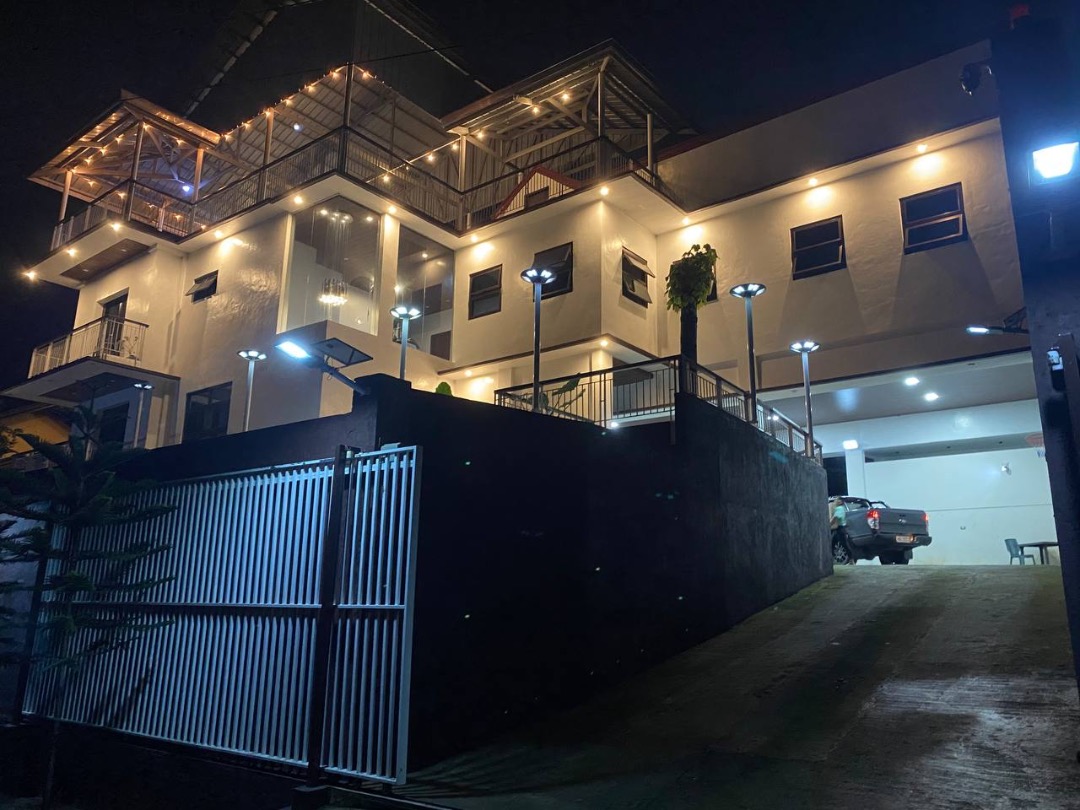 5 bedroom House for sale in Beverly Hills subdivision antipolo Rizal