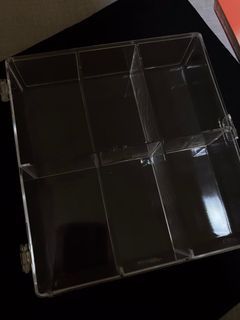 Acrylic Display Box - 6 grid