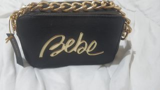 Authentic & Brandnew Bebe Pouch/Cross Body Gianna Camera Bag bought in the US