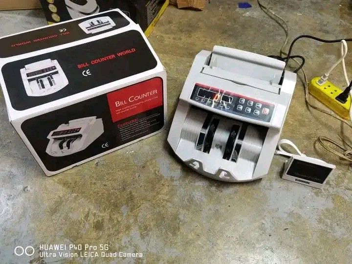 bill counter (Category: Office & Business Technology) located in Manila. Submitted by saguittarian06 (Listing ID 1310465588, Image 1). Description: .