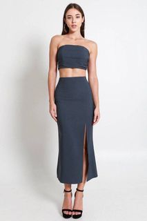 (Category: ) located in . Submitted by hanxcloset (Listing ID 1310583649, Image 1). Description: .