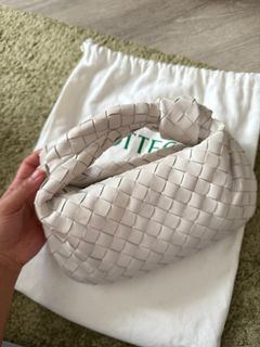 (Category: ) located in . Submitted by lilybby4ever (Listing ID 1310537134, Image 1). Description: .