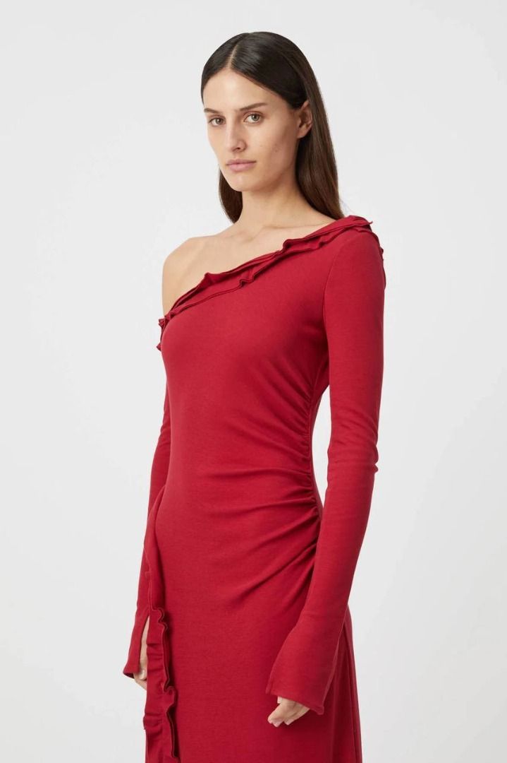 off the shoulder date night dress Kendall Jenner Black Off Shoulder 2024 Date Night Look Dress
