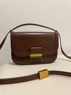（分類：）位於 。 由 blue.kitten 提交（商品編號 1310493428，圖片 1）。簡介： 。