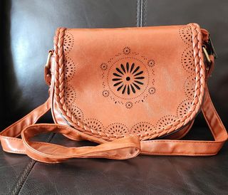 (Category: ) located in . Submitted by shers_closet (Listing ID 1310518126, Image 1). Description: .
