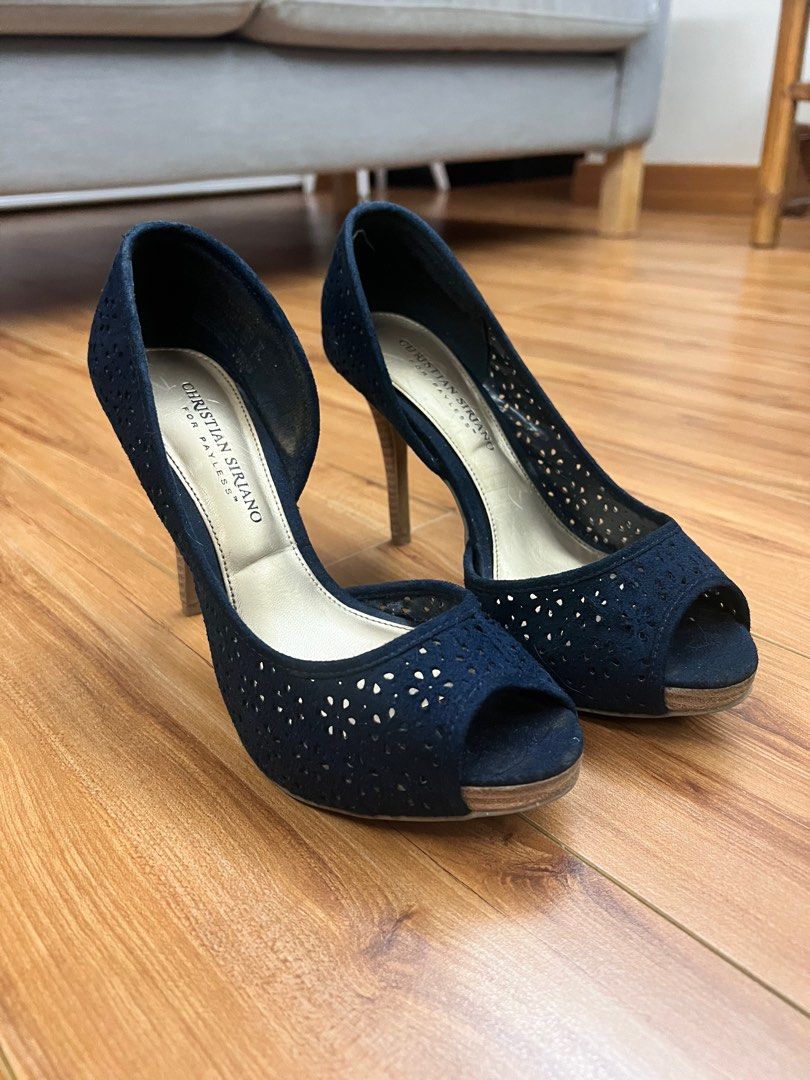 Christian siriano pumps deals