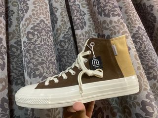 (Category: ) located in . Submitted by yea.collections (Listing ID 1310620085, Image 1). Description: .