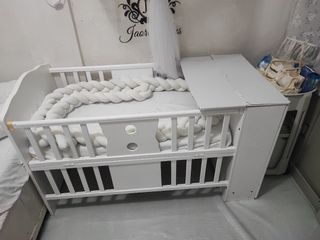 Crib with changing table and cabinet free foam uratex