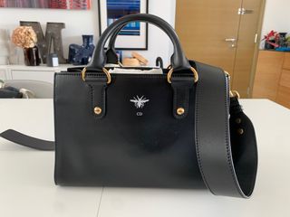 （分類：）位於 。 由 m.m.2019 提交（商品編號 1310491293，圖片 1）。簡介： 。