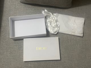 Dior wallet accessory box with ribbon
