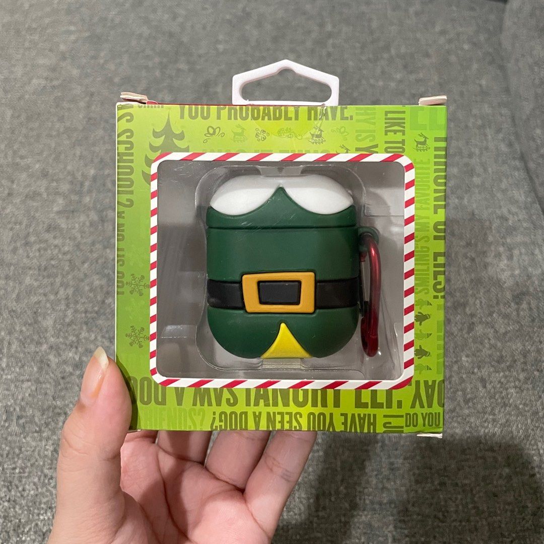 Elf Airpods Case Gen 1 and 2 (Category: Earphones) located in Manila. Submitted by gyzab (Listing ID 1310602210, Image 1). Description: - bought in the US (warner bros studio!) - never used - bit of damage on the box but no flaws on actual case - rfs: wrong gen i use a gen 3.