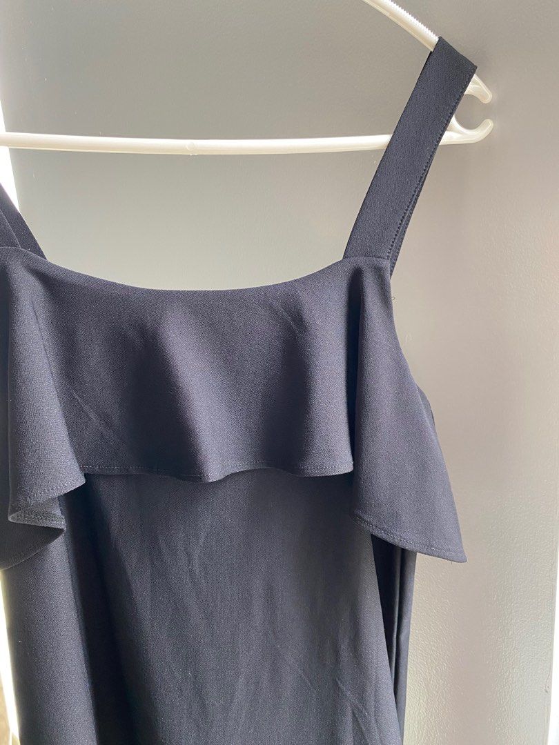 H&M Navy Midi Dress (Category: Dresses) located in Taguig. Submitted by postjoonie (Listing ID 1310499814, Image 1). Description: never been used, washed only! :) - no visible flaws - can fit XS-S - ends right above my knees my measurements: height - 5’6 weight - 50kg waist - 24-25in .