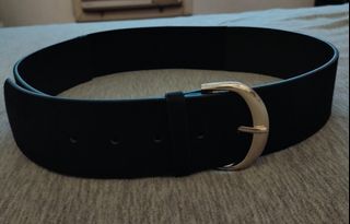 H&M waist belt, faux suede, elasticized, black, 2 inches wide, size M