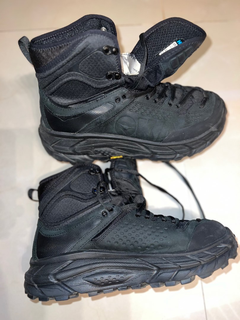 HOKA ONE ONE M TOR ULTRA HI WP BLACK, 他的時尚, 鞋類, 運動鞋