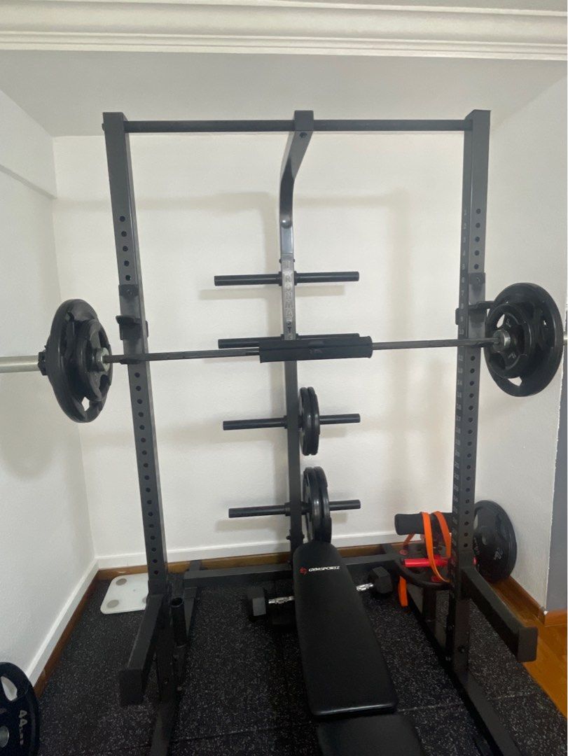 IM1500 Half Rack with bench
