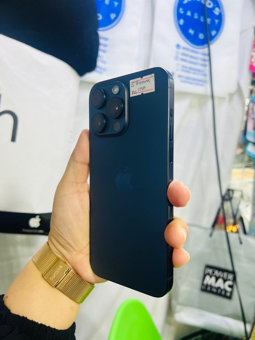 Iphone 15 Pro Max 1TB 100% batt HK (Category: iPhone 15 Series) located in San Juan City. Submitted by javedsgadgetshop (Listing ID 1310554176, Image 2). Description: OPEN FOR INSTALLMENT VIA CREDIT CARD/GGIVES/SPAY/BILLEASE & SWAP/TRADE-IN! WE BUY AND SELL ( ANYKINDS OF UNIT BINIBILI PO NAMIN)! PTPA : Padelete po f bawal Read ❗️Onhand ‼️ Iphone 15promax •1TB •HK Variant •100% batt health •Factory Unlock •95% Smoothness •No hidden issue | No Repa