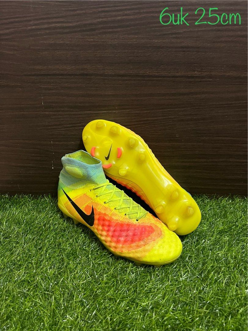 Kasut bola nike magista obra acc Men s Fashion Footwear Boots on Carousell