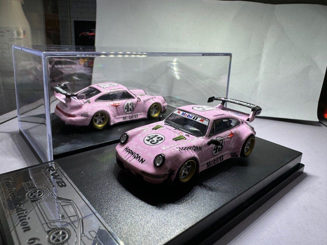 King Model 1:64 Hoonigan Pink #43 Livery RWB 964 High Wing