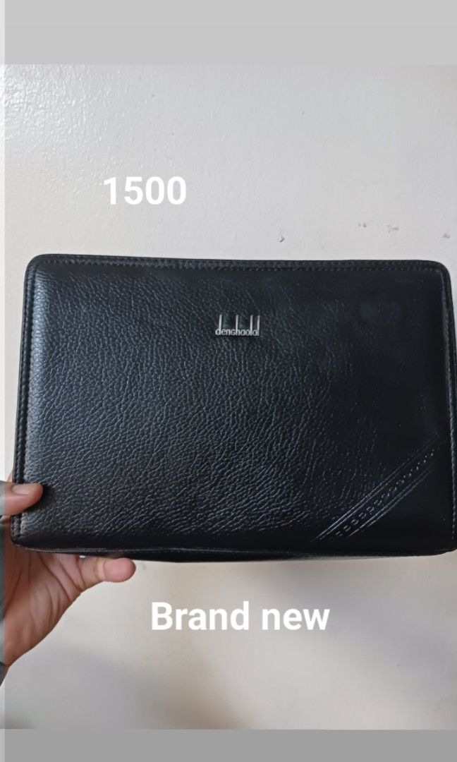 Laorentou/denghaolal clucth bag (Category: Luxury Bags & Wallets) located in Manila. Submitted by chinito191983 (Listing ID 1310500626, Image 2). Description: brand new.