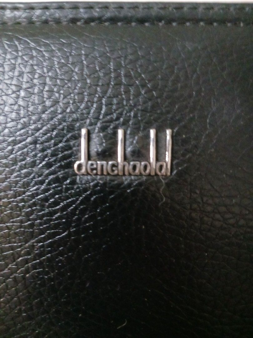 Laorentou/denghaolal clucth bag (Category: Luxury Bags & Wallets) located in Manila. Submitted by chinito191983 (Listing ID 1310500626, Image 3). Description: brand new.