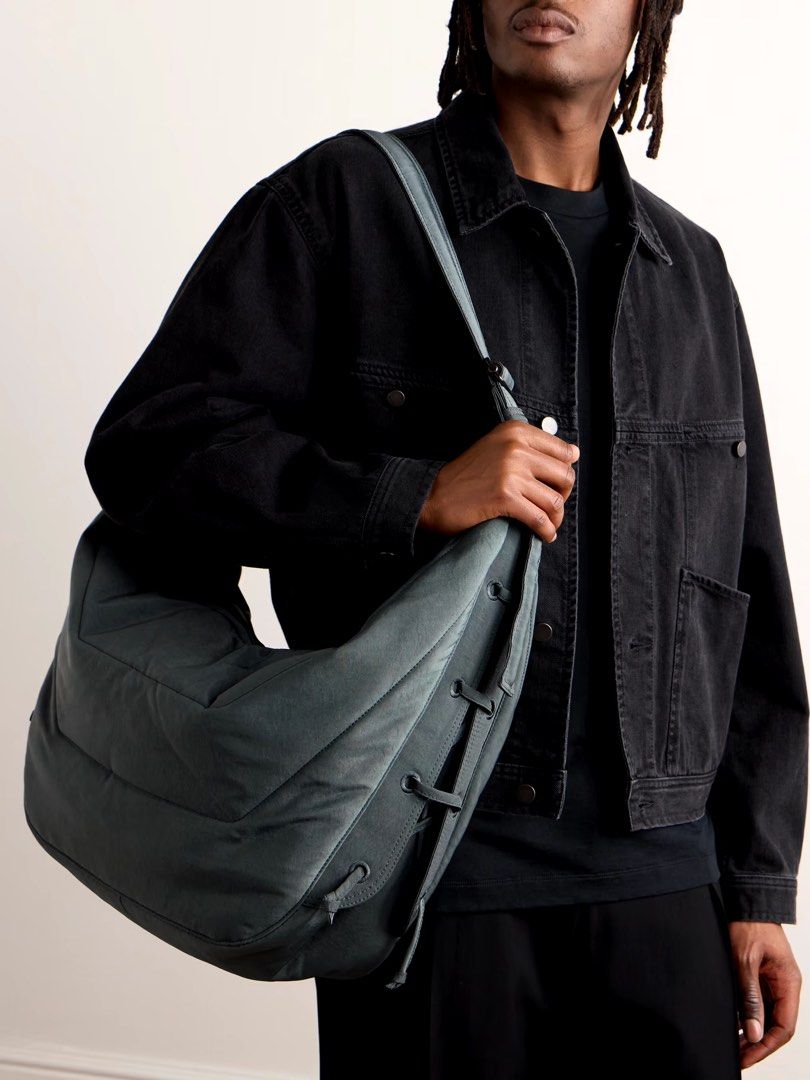 バッグ LEMAIRE large soft game bag LEMAIRE LARGE SOFT GAME BAG LEMAIRE LARGE SOFT GAME BAG LEMAIRE