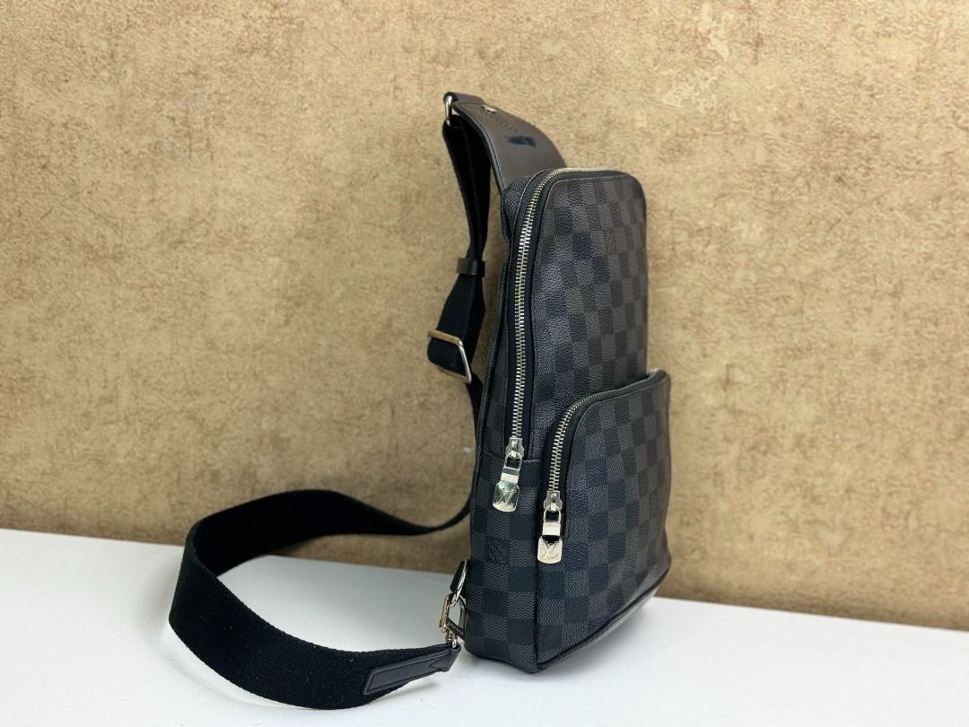 LOUIS VUITTON N41720 AVENUE SLING BAG