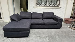 LSHAPE SOFA or SOFA WITH OTTOMAN

13,500 pesos😊

L 87" W 61"
No stain no faded fabric
Will be delivered cleaned and sanitized
Solidwood legs
Washable full sofa cover
In good condition 
Japan surplus
