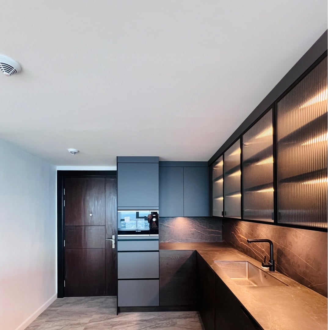 Picture of Luxury Penthouse 1BR | Weavers Row - craigslist