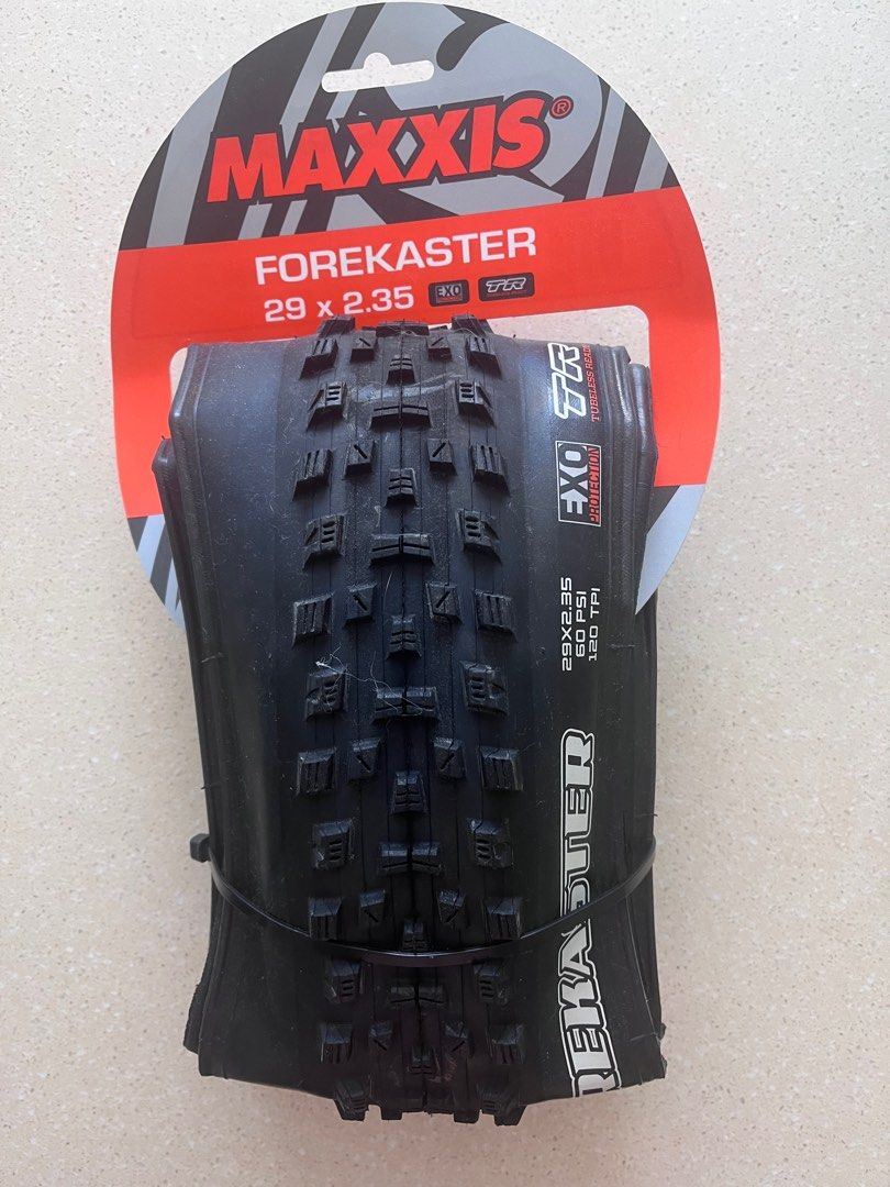 Maxxis forekaster 29 2.35 Sports Equipment Bicycles Parts Parts Accessories on Carousell