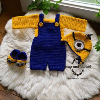 Minnion crochet romper set