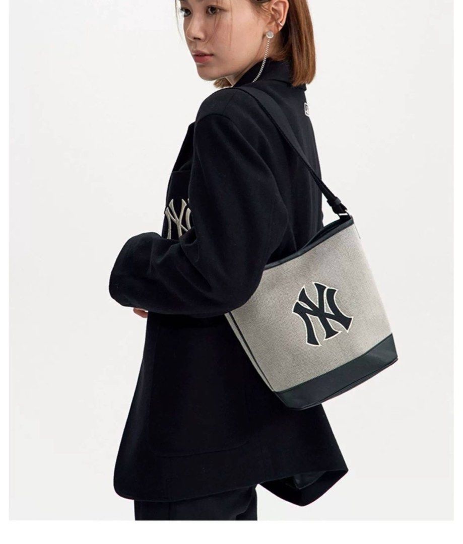 👜MLB 紐約洋基隊 帆布托特包/水桶包, 她的時尚, 包包、錢包, 肩背、側背包在旋轉拍賣
