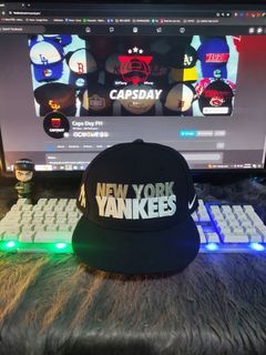 Nike New York Yankees Flat Brim Snapback Cap 🧢