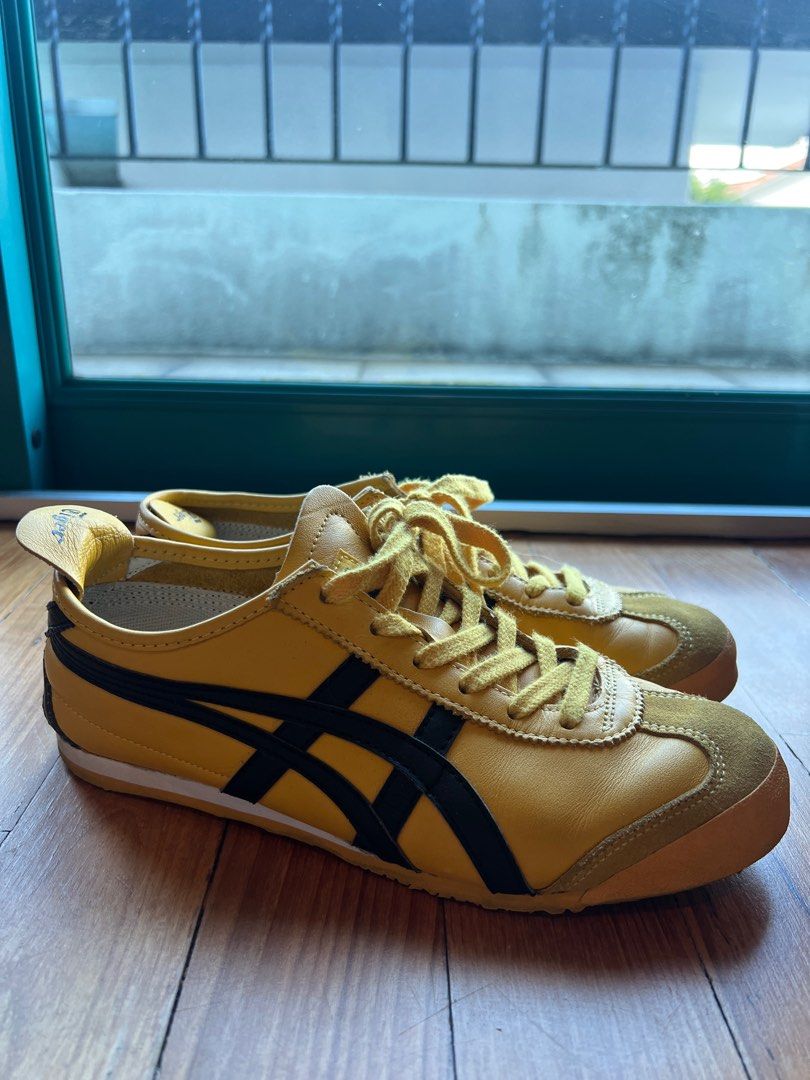 Onitsuka Tiger MEXICO 66 YELLOW (Category: Sneakers) located in Singapore. Submitted by sjpoff (Listing ID 1310539869, Image 1). Description: Worn 2-3 time, in excellent condition. .