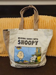 Peanuts Snoopy Canvas Tote