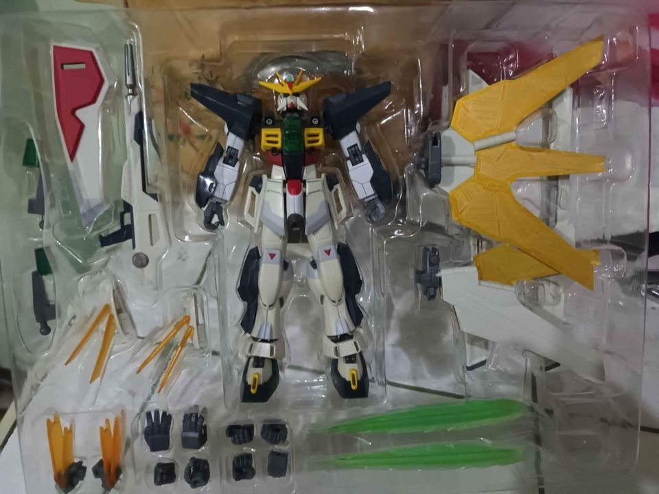 Robot Damashii Spirits Ex-S Gundam (Category: Gundam & Model Kits) located in Manila. Submitted by svencheng123 (Listing ID 1310594239, Image 2). Description: Robot Damashii Spirits Double X Complete with box Complete with manual and accessories Slight Yellowing issue.
